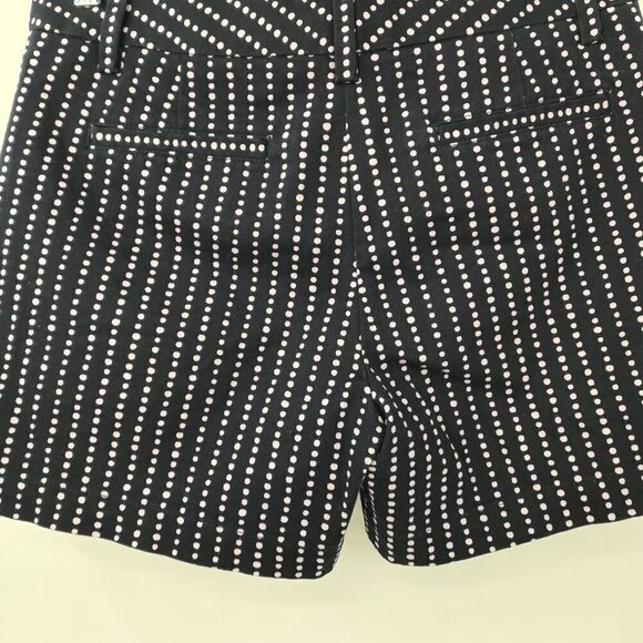 Lands End Not-Too-Low-Rise Polka Dot Shorts Size 2 Stretch Pockets Casual Retro - Picture 12 of 12
